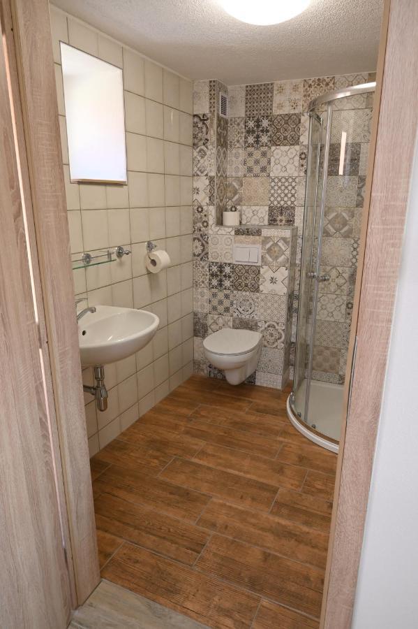 Penzion Mezi Radky Jindřichŭv Hradec Exterior photo
