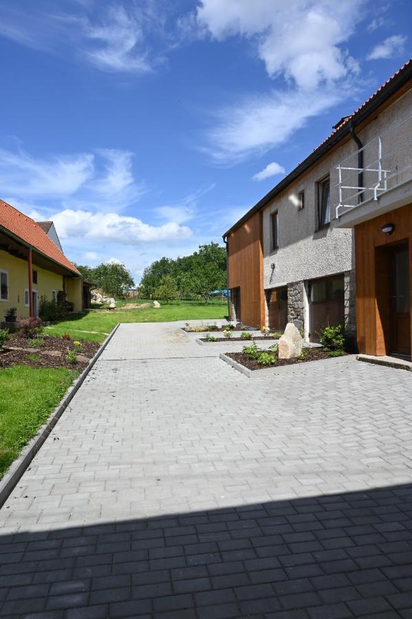 Penzion Mezi Radky Jindřichŭv Hradec Exterior photo