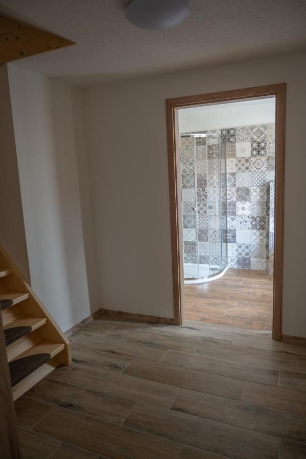 Penzion Mezi Radky Jindřichŭv Hradec Exterior photo